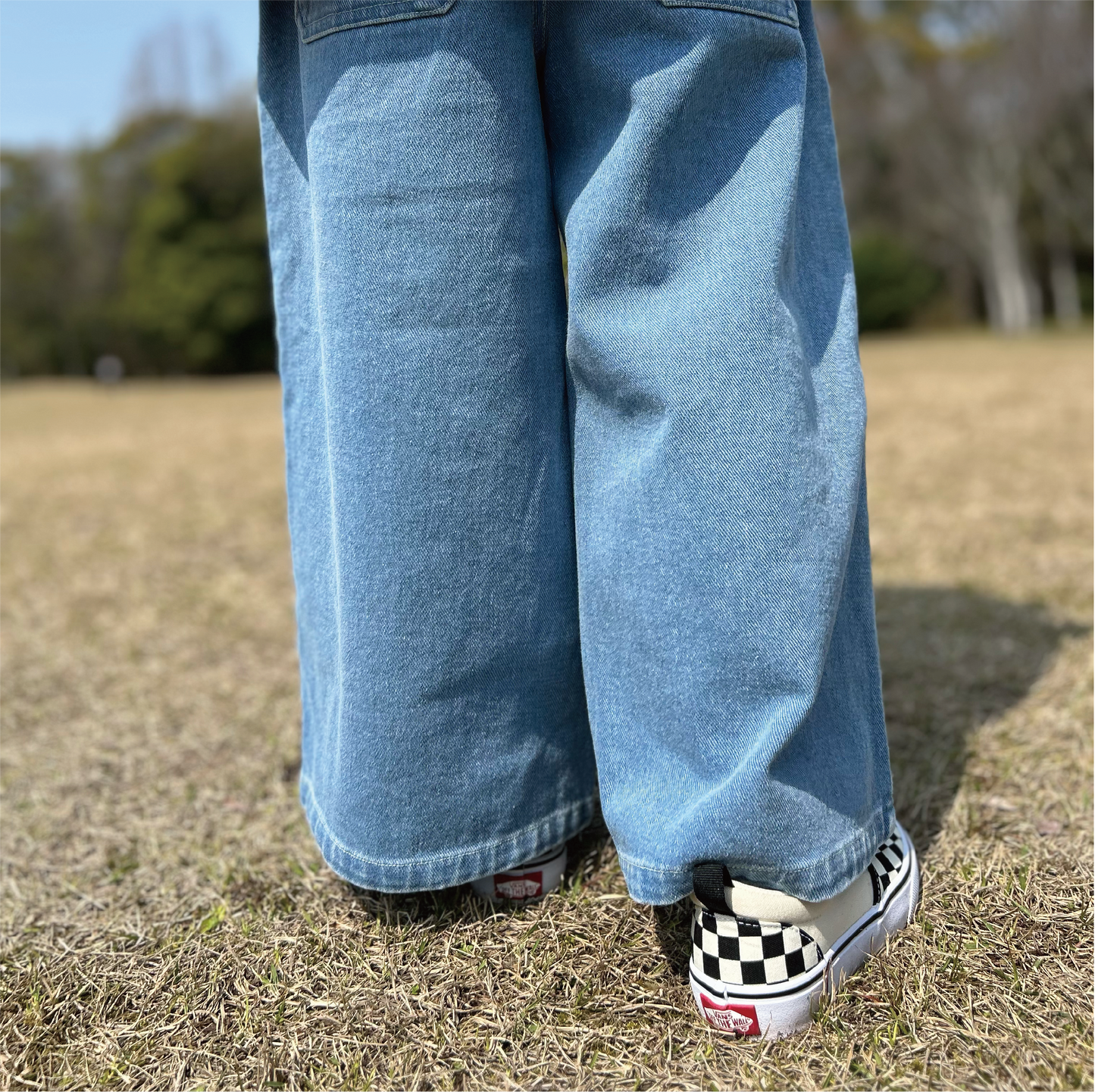 wide denimpants "yururi"