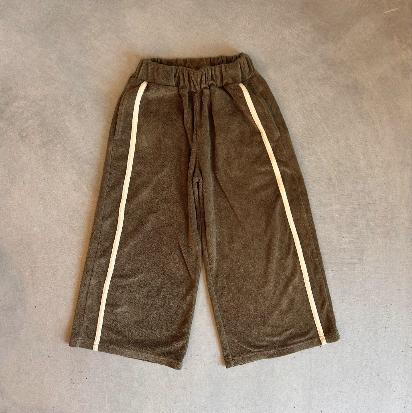 pile linepants "nonbiri"
